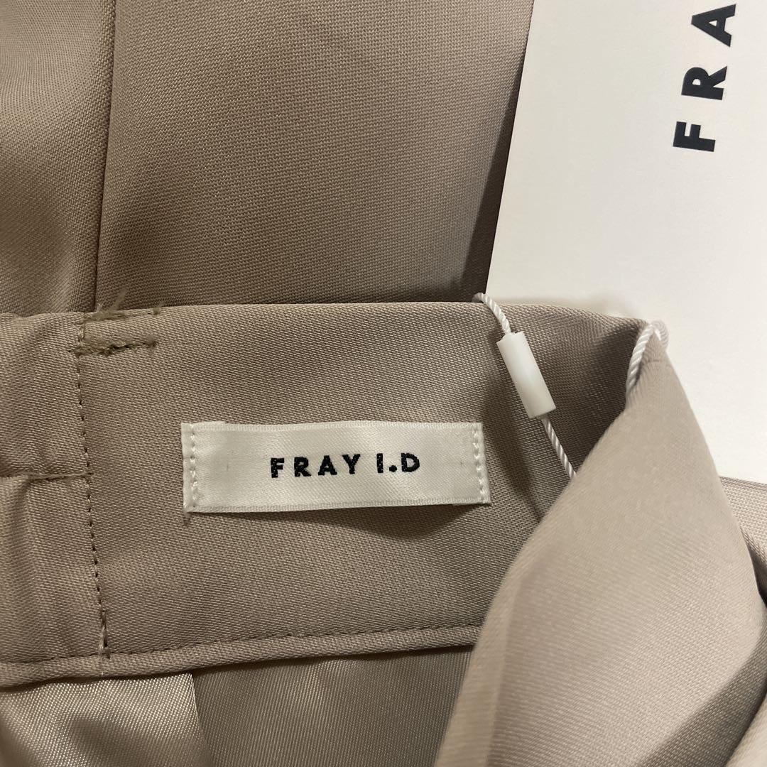 新品タグ付❤️FRAYI.Dフレイアイディー　ダブルサテンショートパンツ　ベージュ