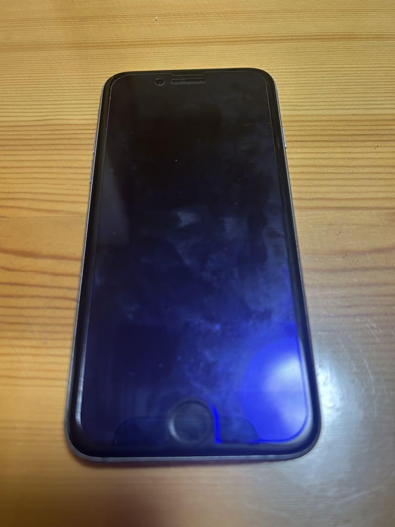Apple iPhone6sシルバー 64GB 箱付き SIMフリー