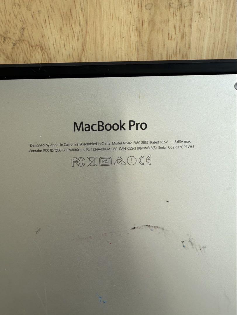 MacBook Pro Retina, 13インチ A1502