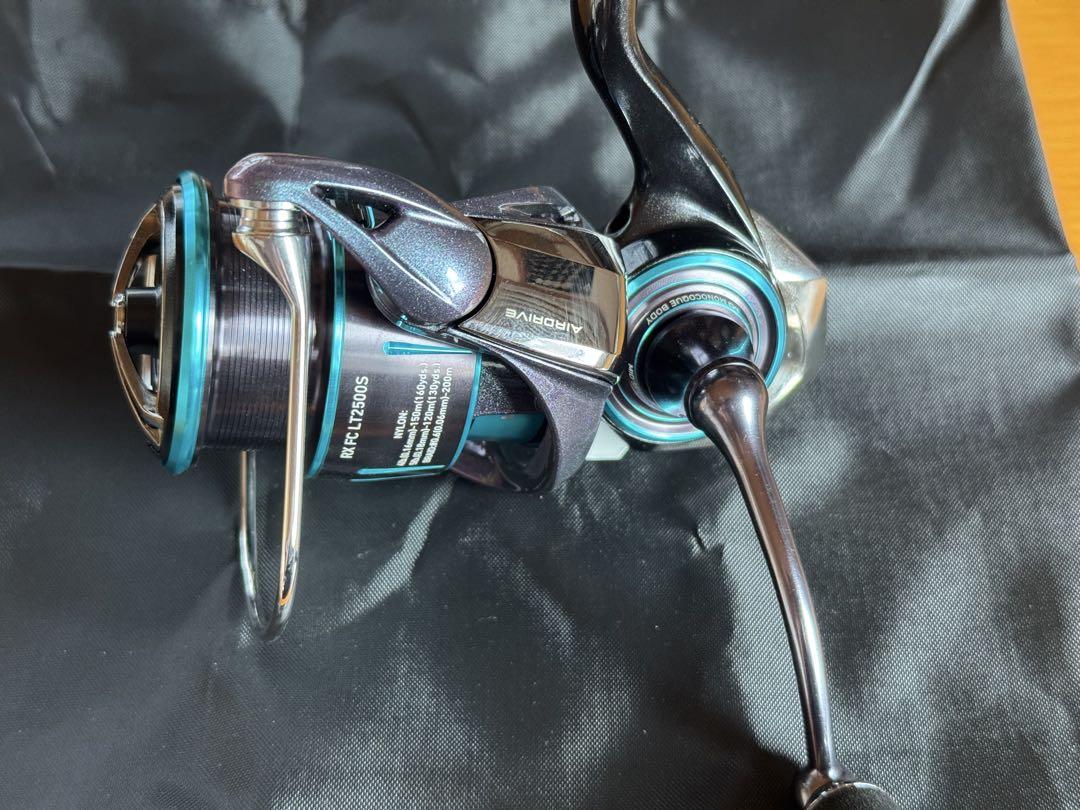 リール 23EMERALDAS RX FC LT2500S
