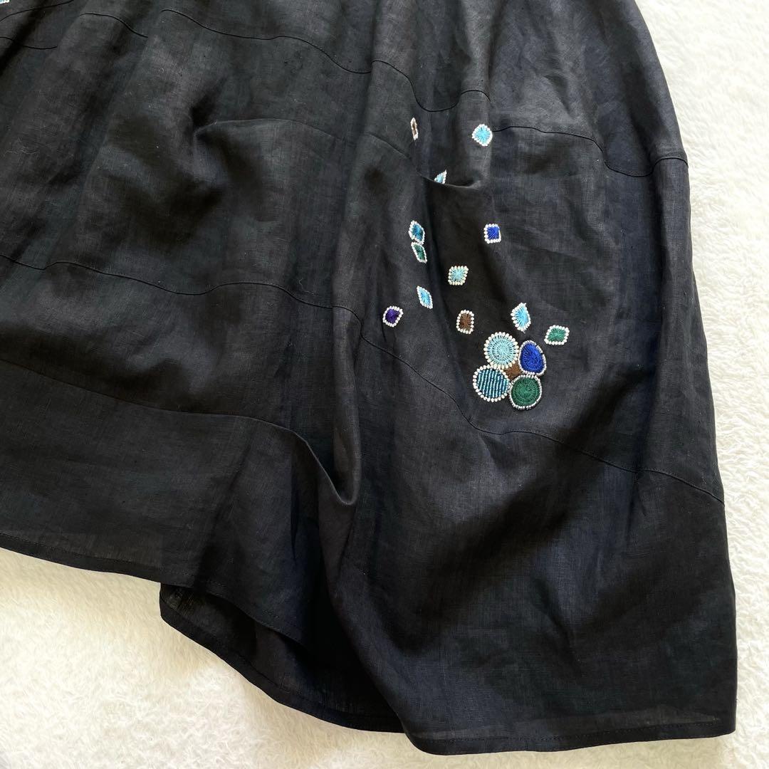 TOKUKO 1er VOL リネンフレアスカート 刺繍 ビーズ TOKUKO 1er VOL リネンフレアスカート 刺繍 ビーズ