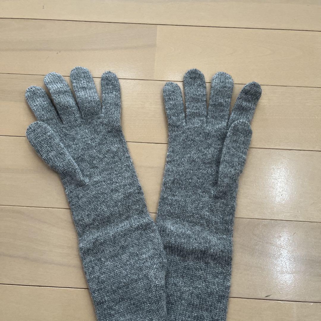 【新品、未使用、タグ付き】イエナIENA、ジョンストンズカシミヤ100%手袋