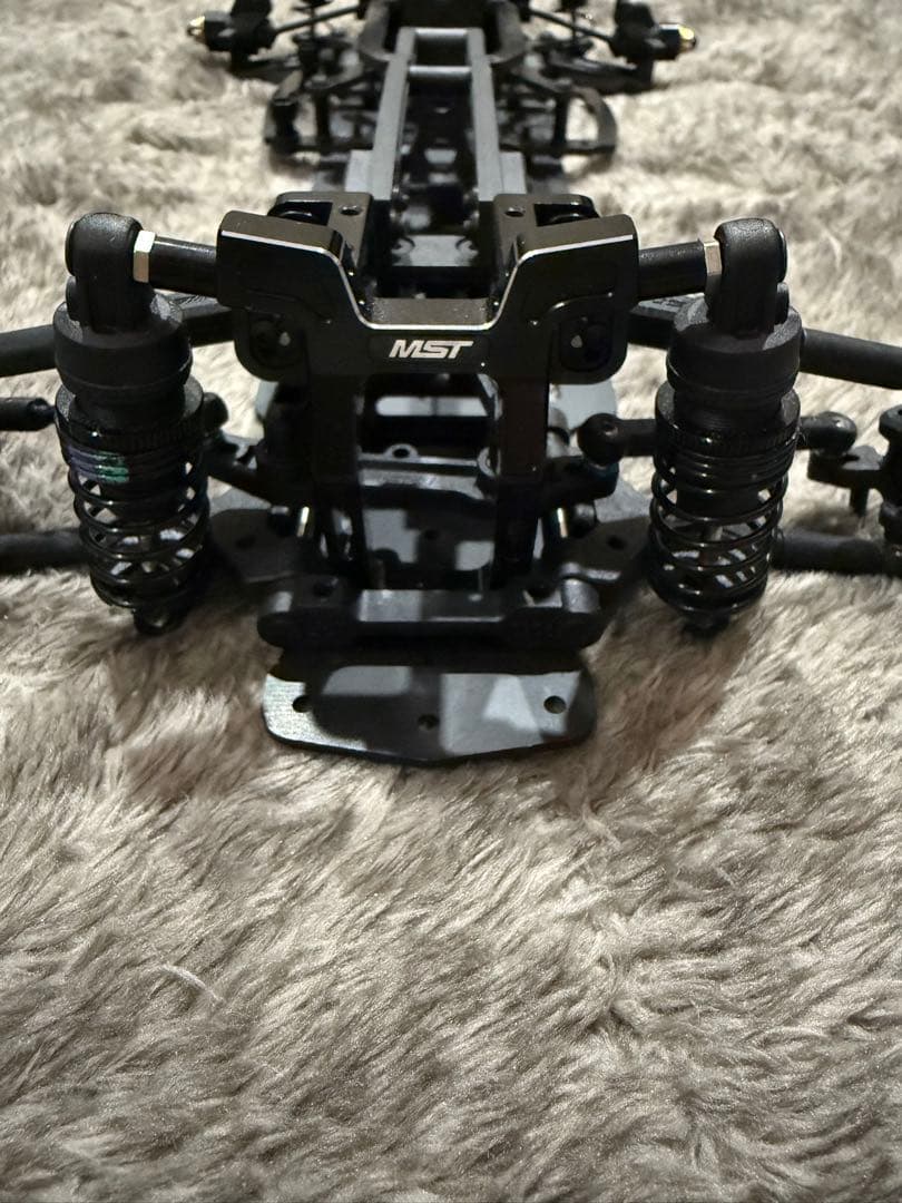 ラジドリ MST MRX S PRO オプションカーボンパーツ多数 程度良好 ラジドリ MST MRX S PRO オプションカーボンパーツ多数 程度良好