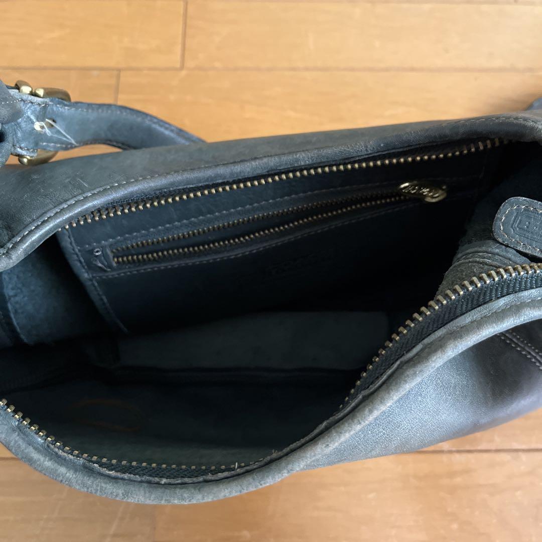 COACH グリーン レザー ショルダーバッグ
