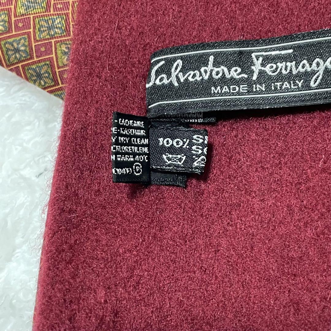 サルヴァトーレフェラガモ Salvatore Ferragamo ホースプリント