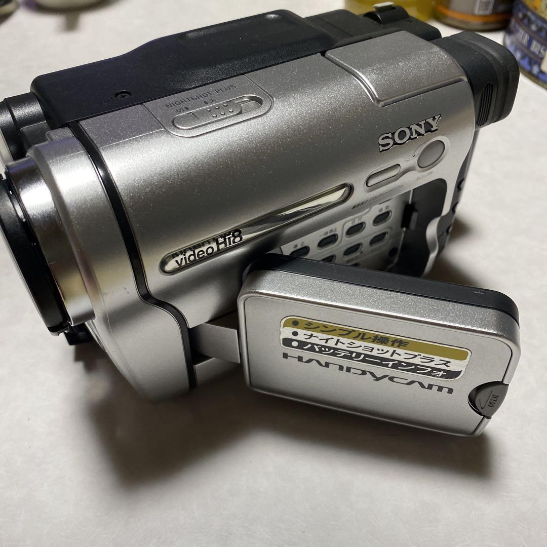 数量限定！在庫処分セール 売り切れ御免 SONY VideoHi8Handycam CCD-TRV126 動作確認済み ビデオカメラ