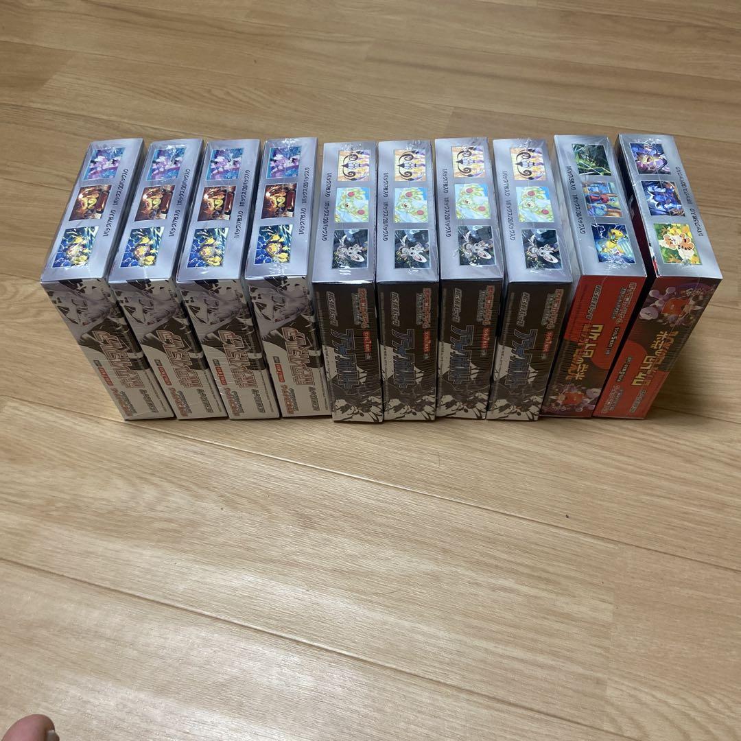 ブラックボルト　ホワイトフレア　各4BOXロケット2BOXシュリンク付き
