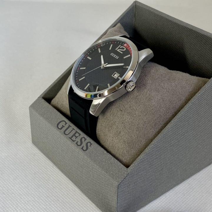新品 GUESS ゲス ペリー 42mm ブラックシリコンバンド W0991G1