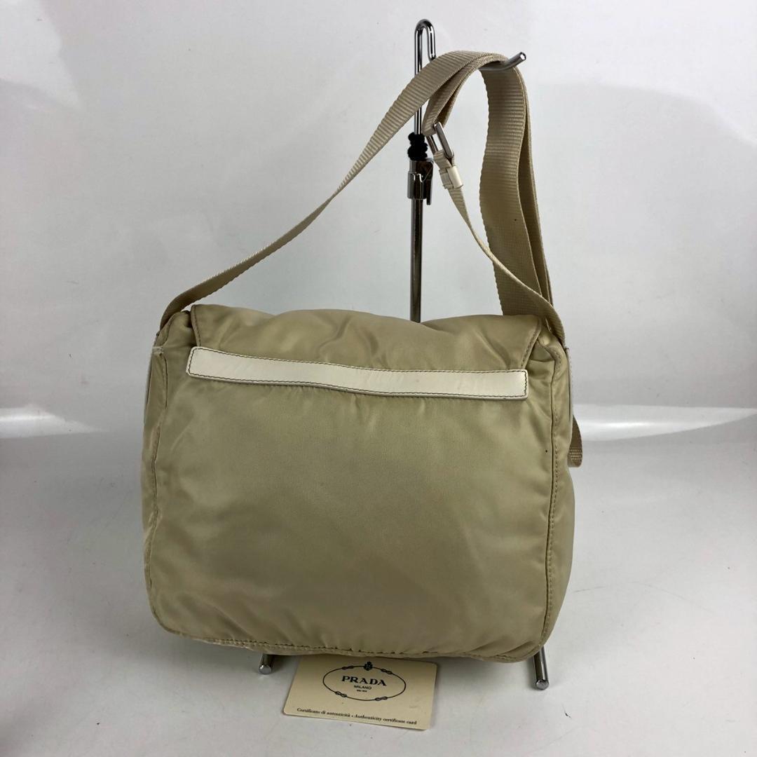 PRADA プラダ ショルダーバッグ アイボリー レディース ブランド