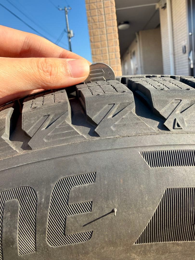 スタッドレス DM-V3 225/55R18 4本セット(2024年12週製造) スタッドレス DM-V3 225/55R18 4本セット(2024年12週製造)