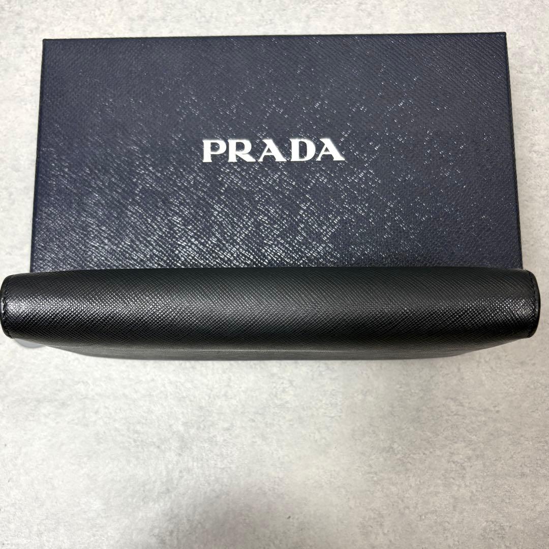 【極美品】プラダ 三角ロゴ 長財布 サフィアーノレザー ブラック