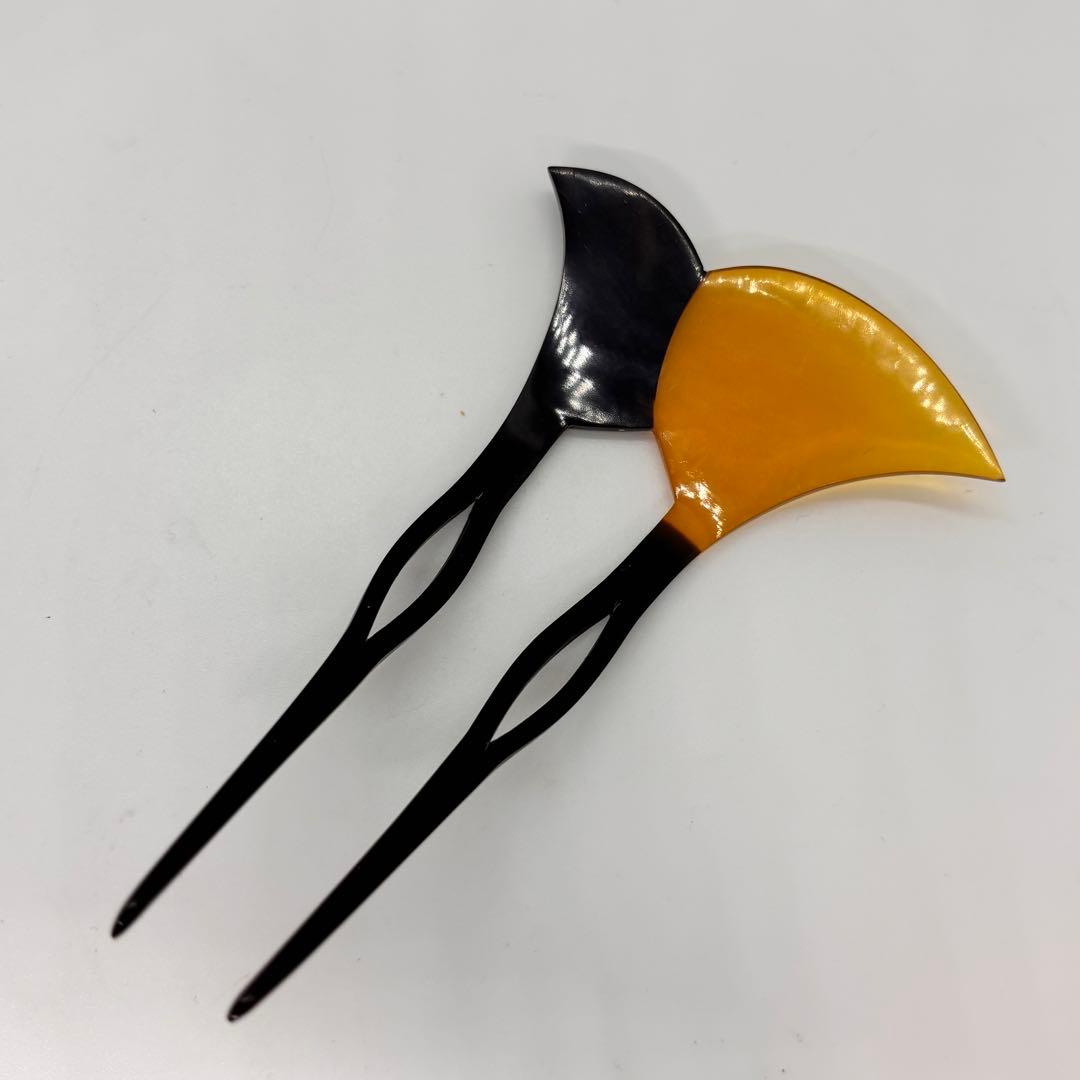 050808 本鼈甲　白甲　黒甲　バイカラー　バチ型　かんざし