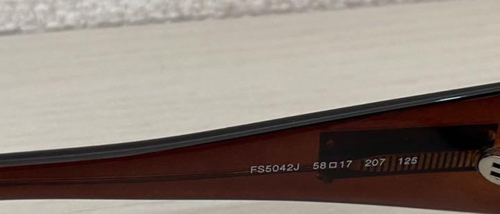 在庫限り】 FENDI フェンディ FF ロゴ サングラス ブラウン サングラス 在庫限り】 FENDI フェンディ FF ロゴ サングラス ブラウン サングラス