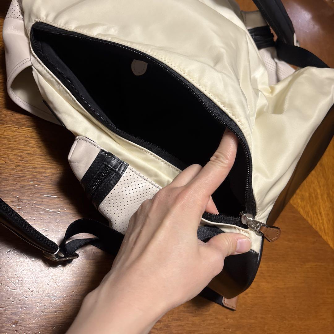 コーチCoach リュックバックパックホワイトリュックサックレザー