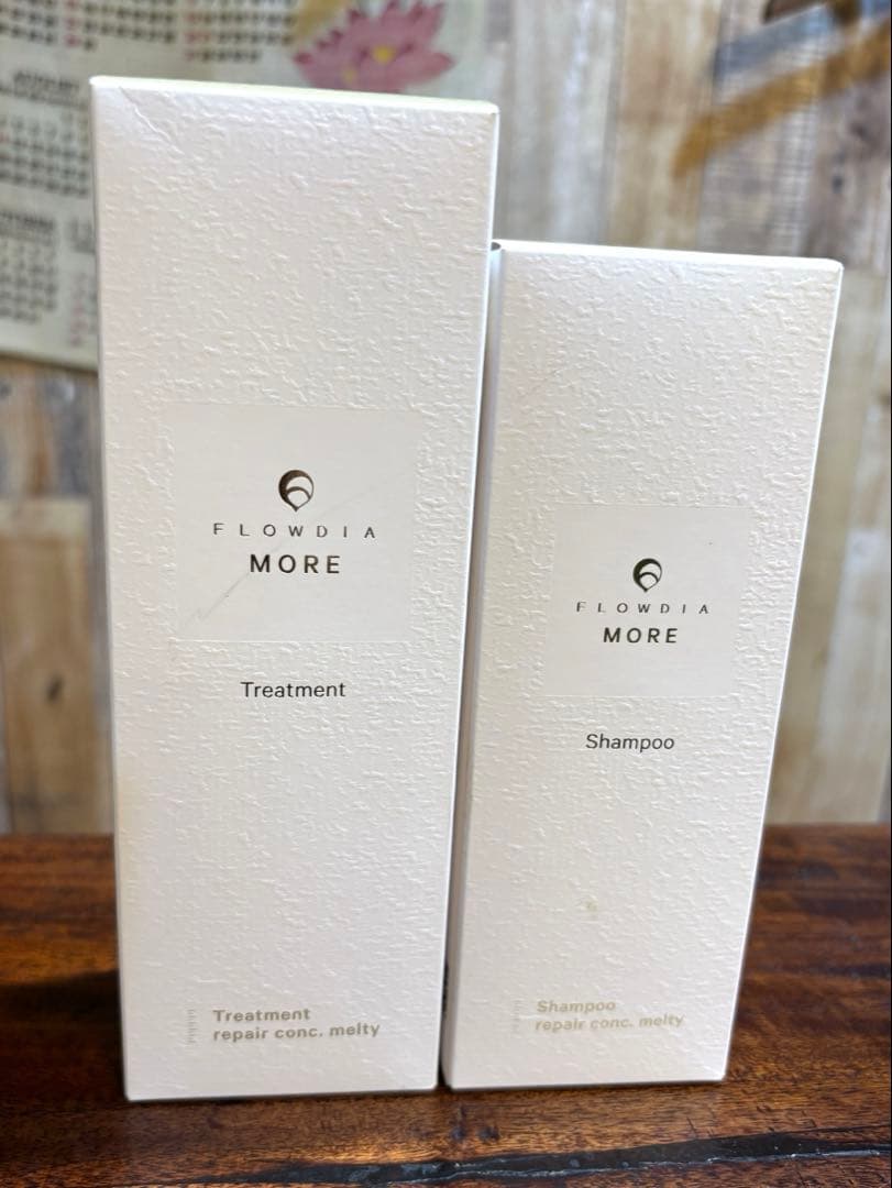 FLOWDIA MORE シャンプー トリートメントセット FLOWDIA MORE シャンプー トリートメントセット メルティ - メルカリ