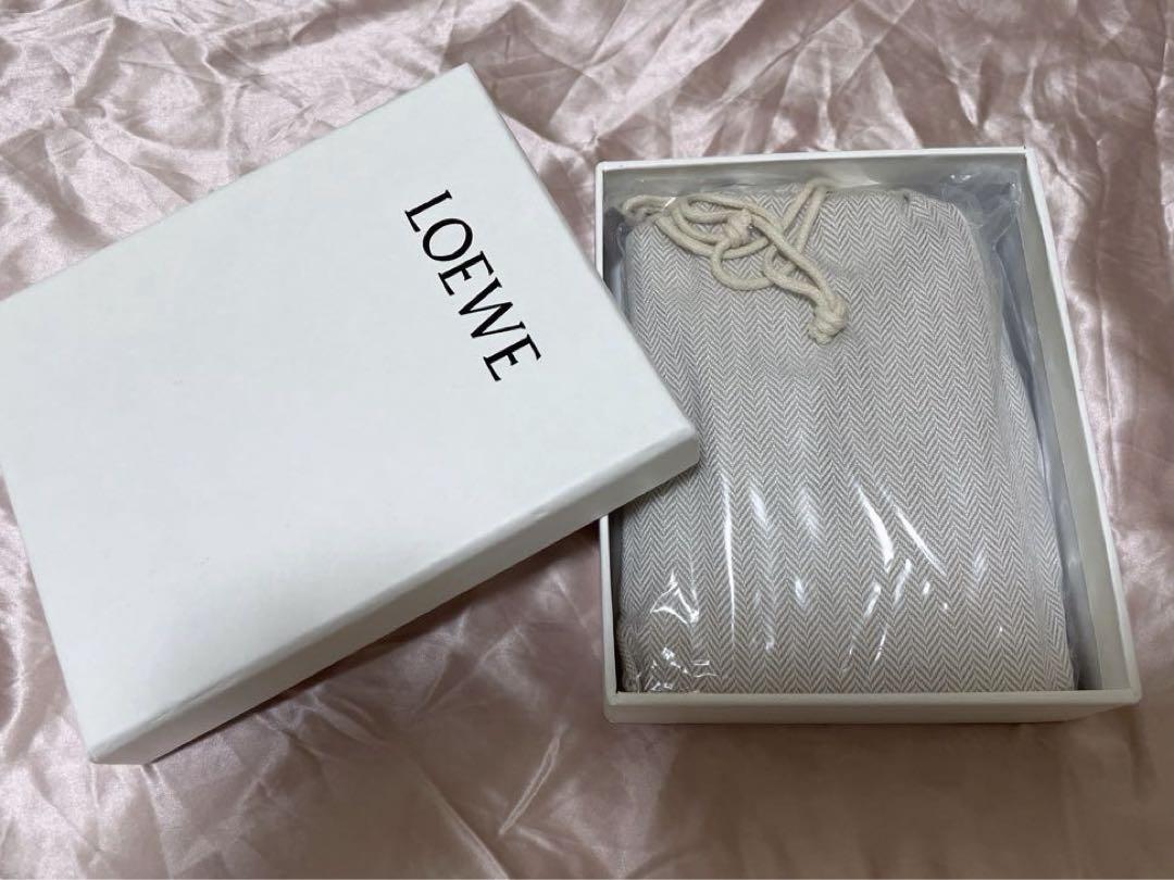 LOEWE アナグラム バーティカル ウォレット スモール