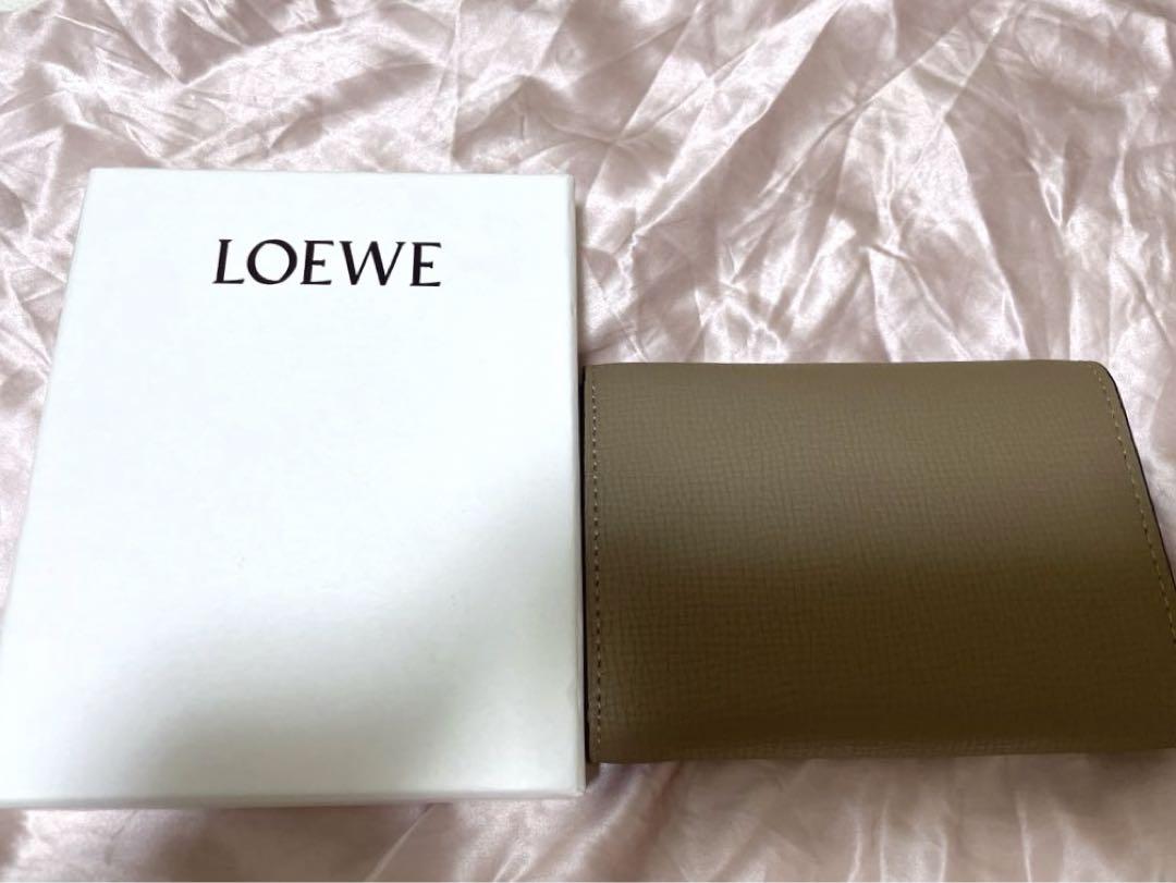 LOEWE アナグラム バーティカル ウォレット スモール