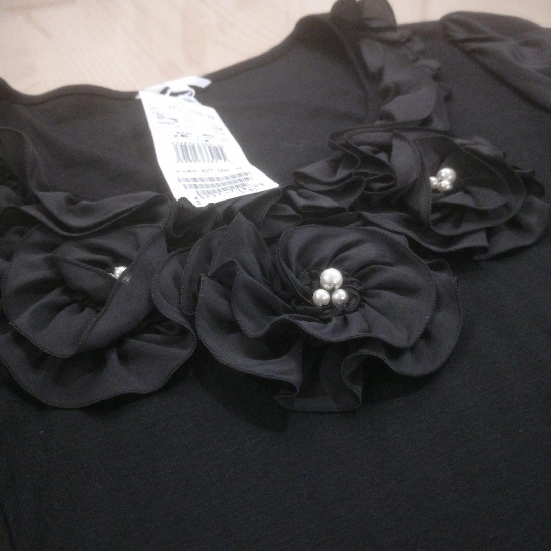 新品タグ付￥2.7万to be chic トゥービーシック 黒お花
