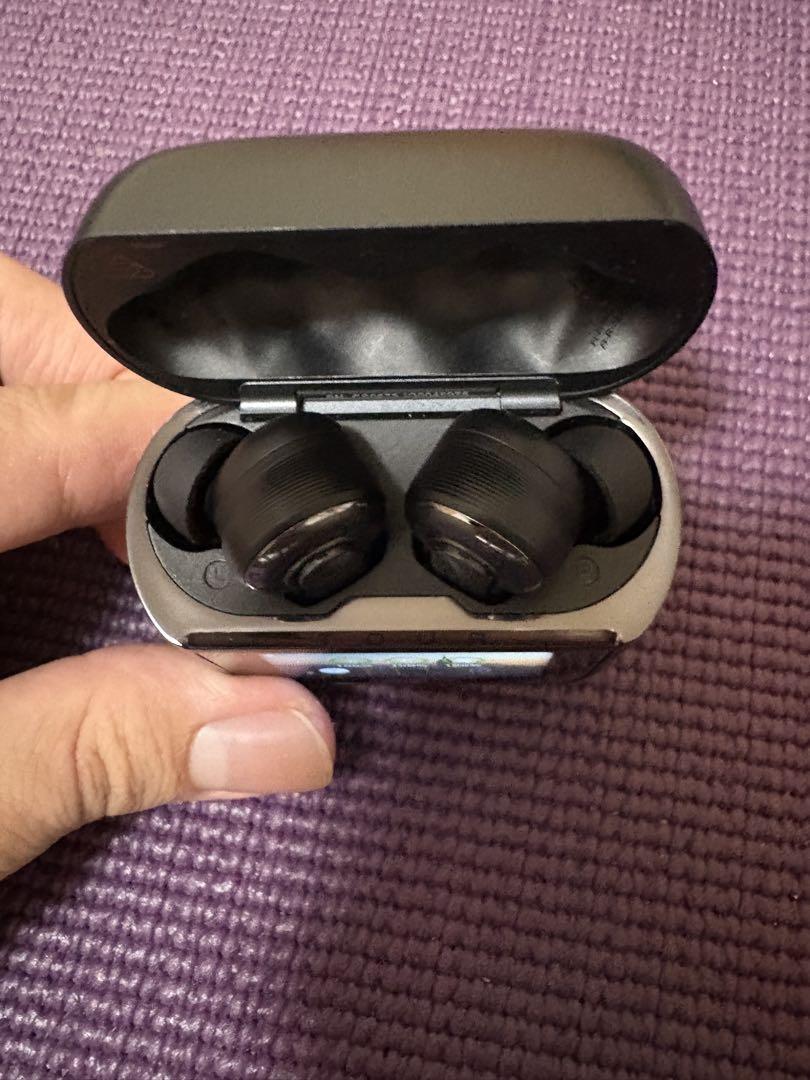 保護フィルム貼付け済み　JBL TOUR PRO 3 ワイヤレスイヤホン