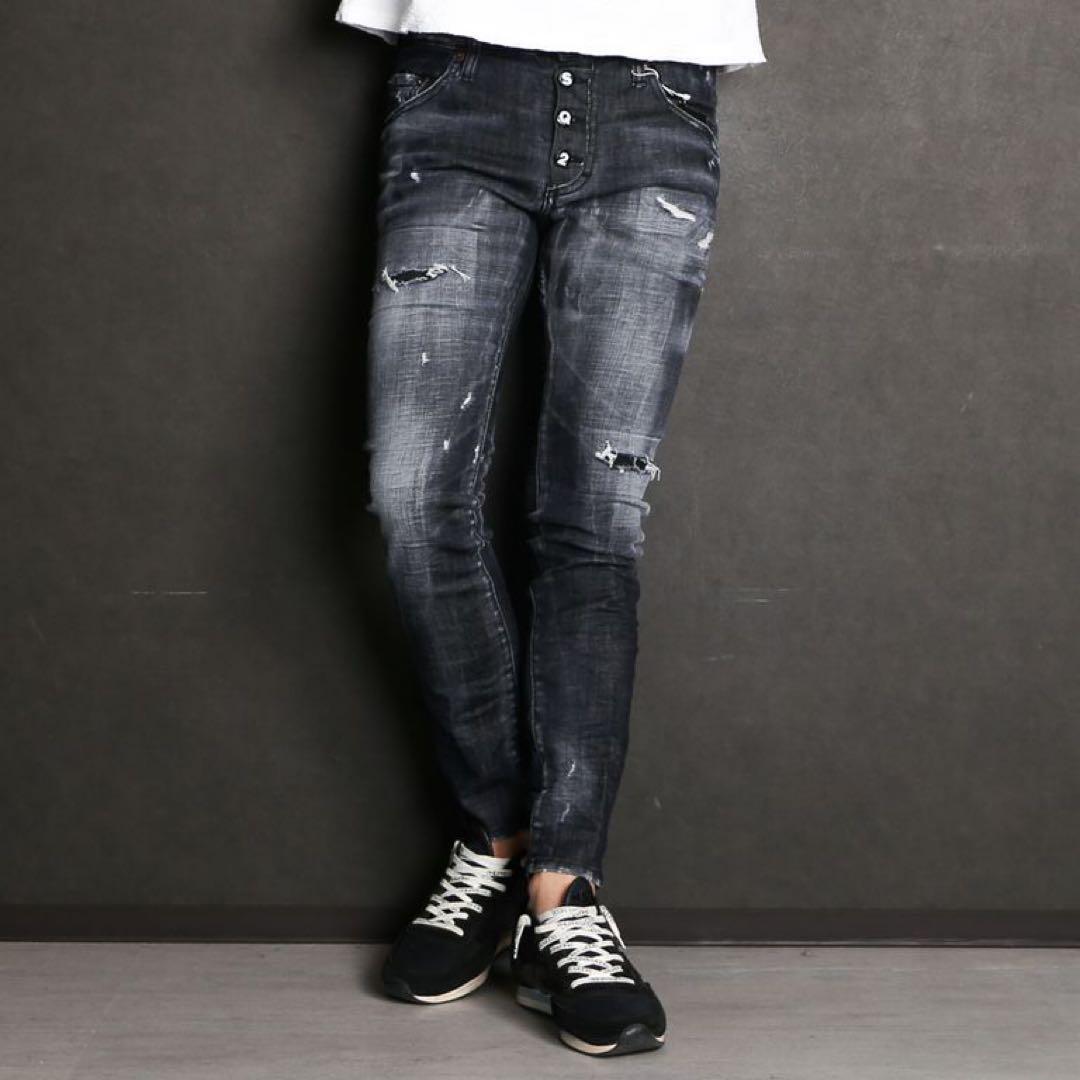 DSQUARED2 ICON skater 46 BLACK BULL - メルカリ