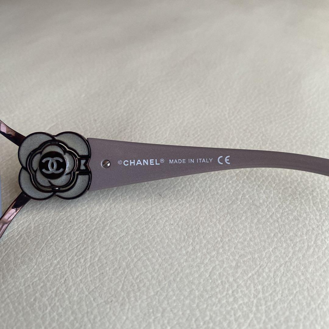 CHANEL シャネル
