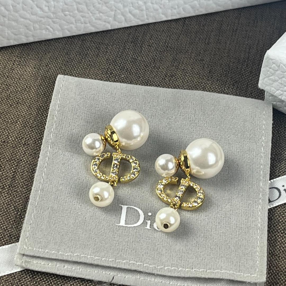 Dior ディオール ピアス ゴールド パール