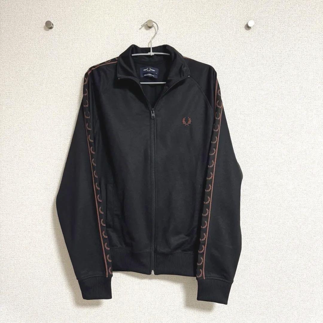 Fred Perry コントラストテープ　トラックジャケット