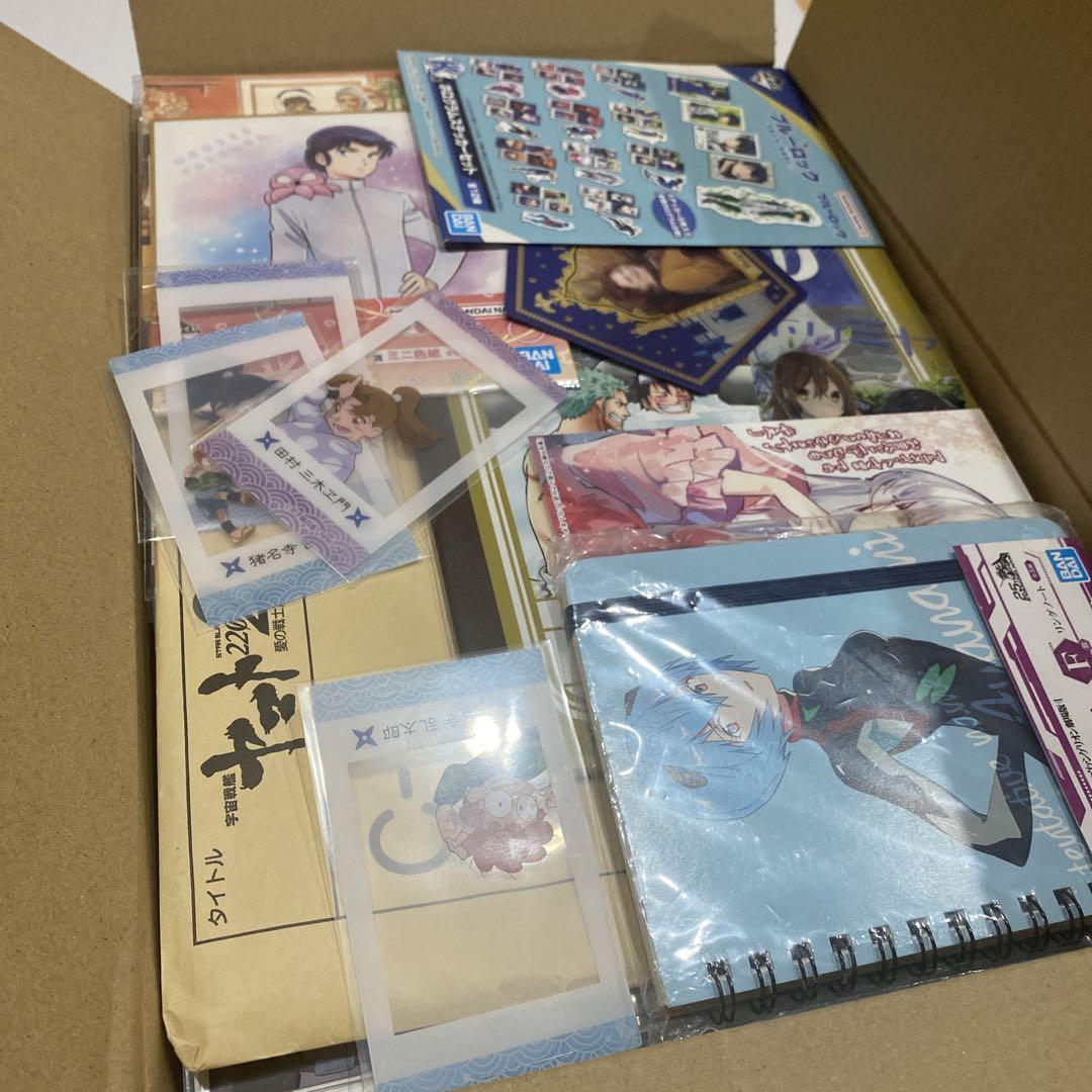 ② コミック アニメ系 紙雑貨 大量 セット まとめ売り 紙類