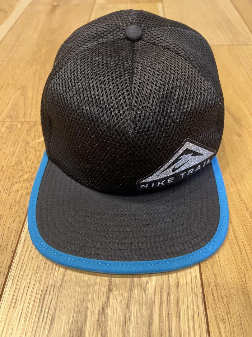 【SALE】 Nike メルカリ - 黒/青 メッシュキャップ Trail メンズウェア