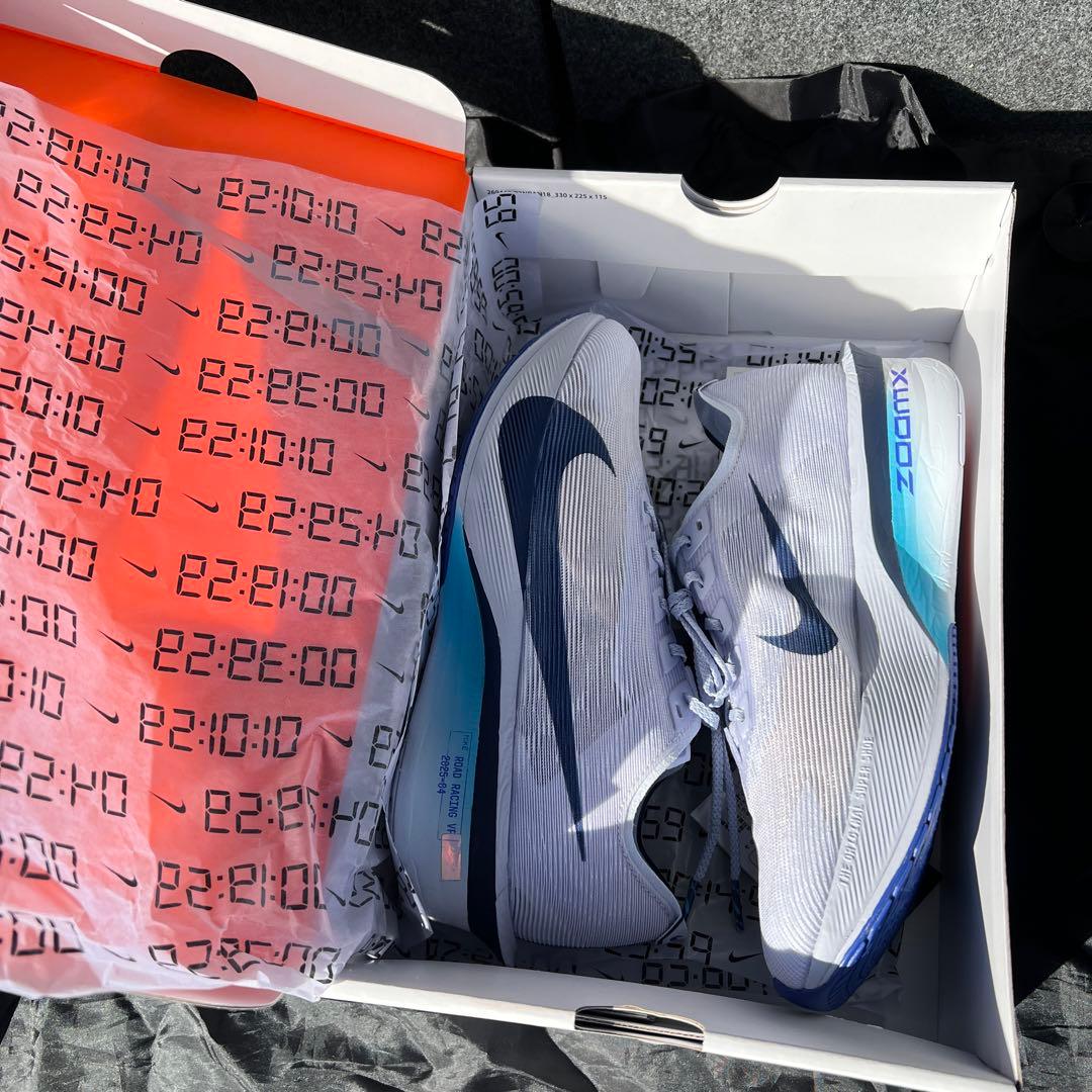 NIKE zoomx ヴェイパーフライ ネクスト%4新品未使用27.0cm NIKE zoomx ヴェイパーフライ ネクスト%4新品未使用27.0cm