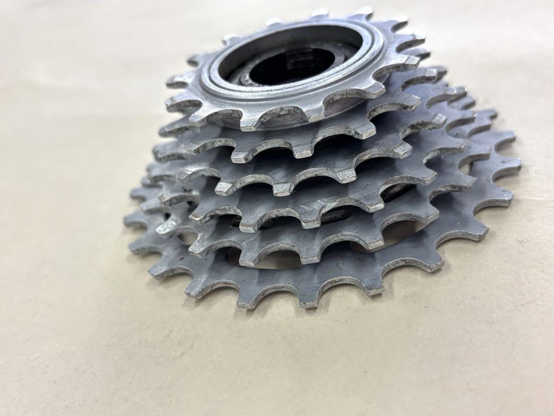 160 【中古・美品】 SUNTOUR　サンツアー 6S　鉄製ボスフリー