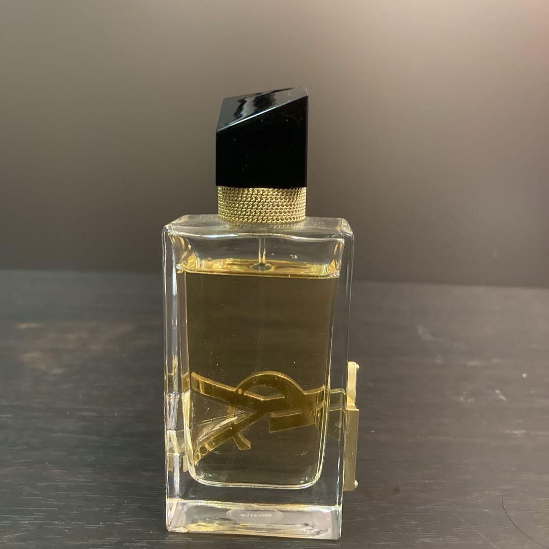 イヴ・サンローラン香水　LIBRE　 リブレ オーデトワレ 50ml