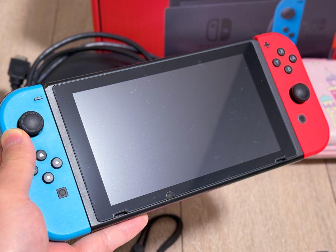 ニンテンドースイッチNintendo Switch 本体とソフト6本 まとめ売りΩ