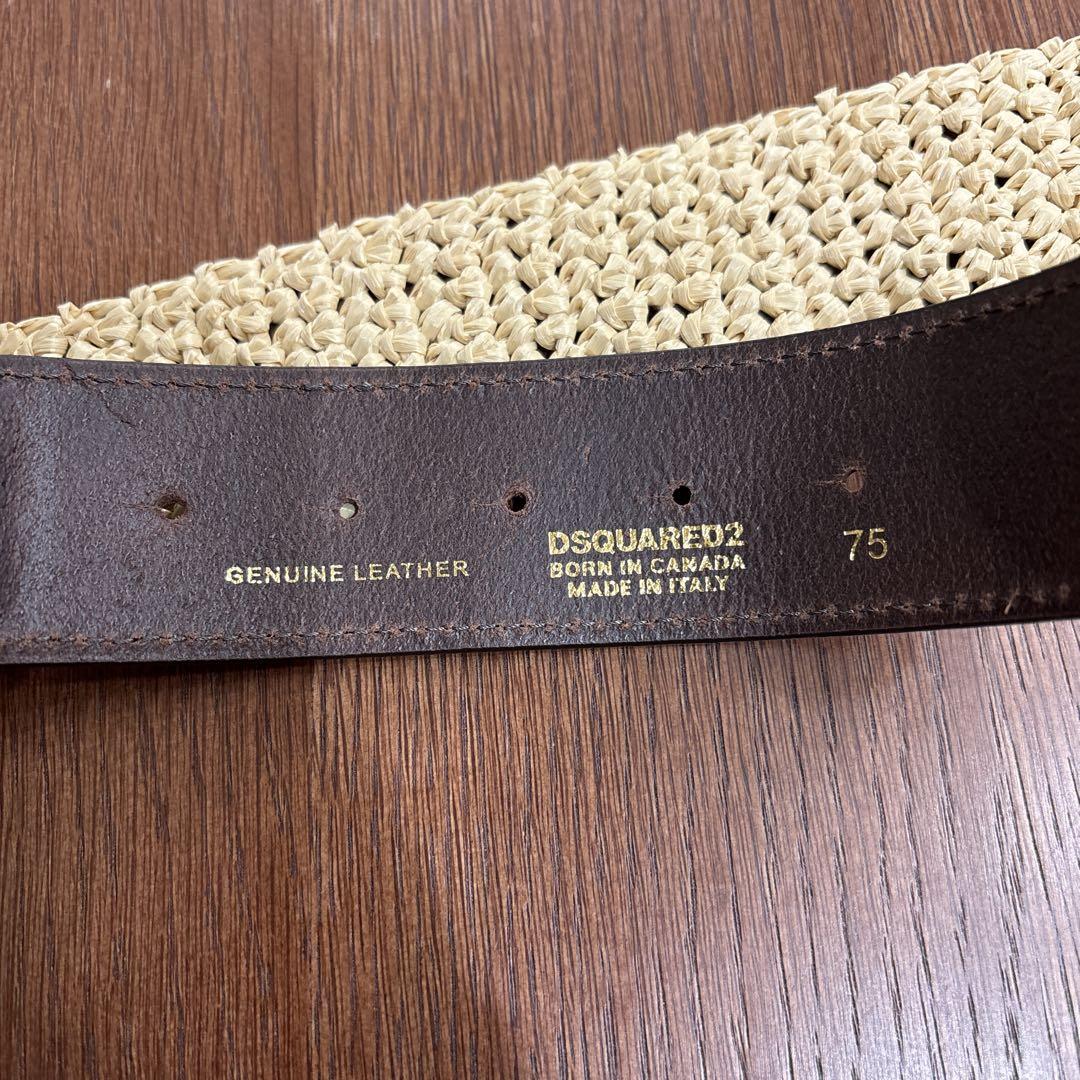 DSQUARED2 レディース　ロゴ　茶色　ゴールド　ベルト