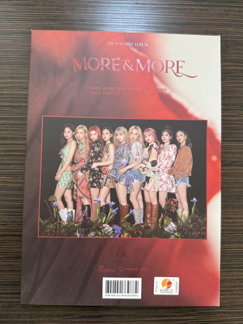TWICE ペンライト、more&more mini album、トレカ等セット