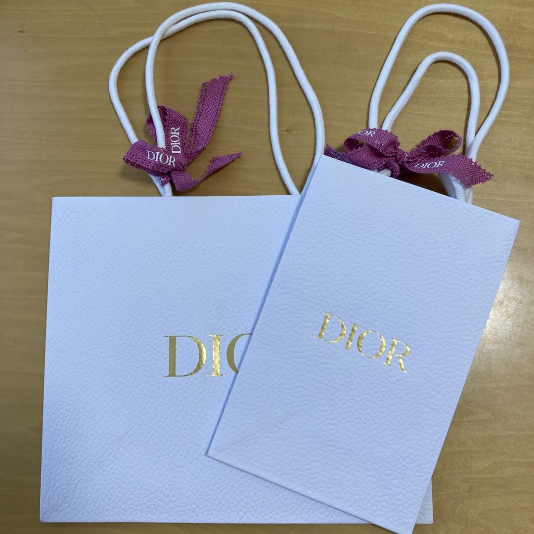 新品DIOR クリスチャンディオール リボン付き ラッピング 紙袋ギフト