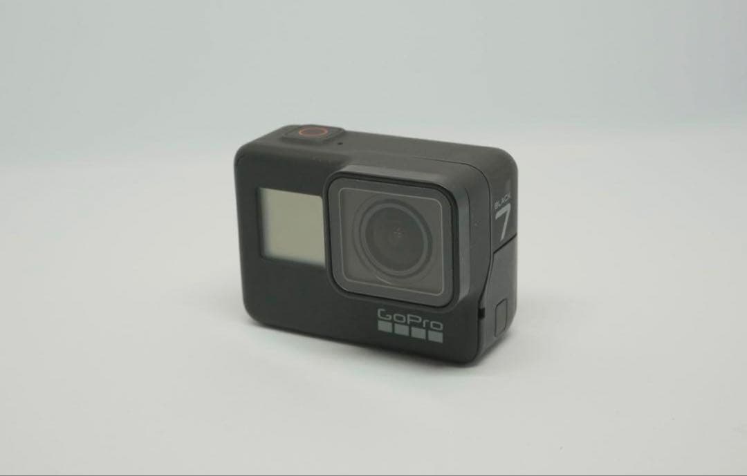 【値下げ交渉歓迎】GoPro HERO 7 BLACK 本体とアクセサリー 【値下げ交渉歓迎】GoPro HERO 7 BLACK 本体とアクセサリー