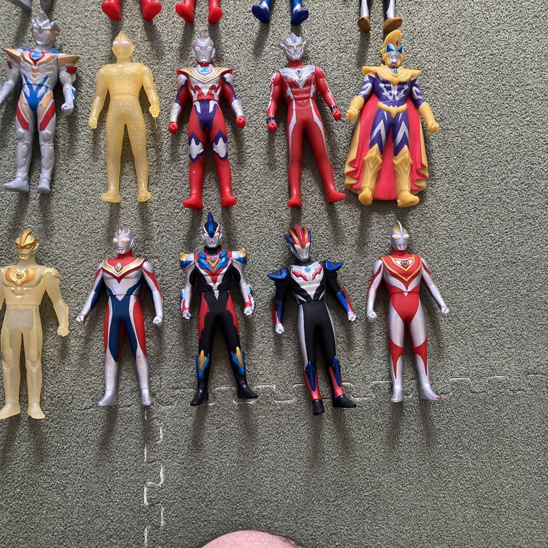 ウルトラマンソフビ　42体セットおもちゃ　子供