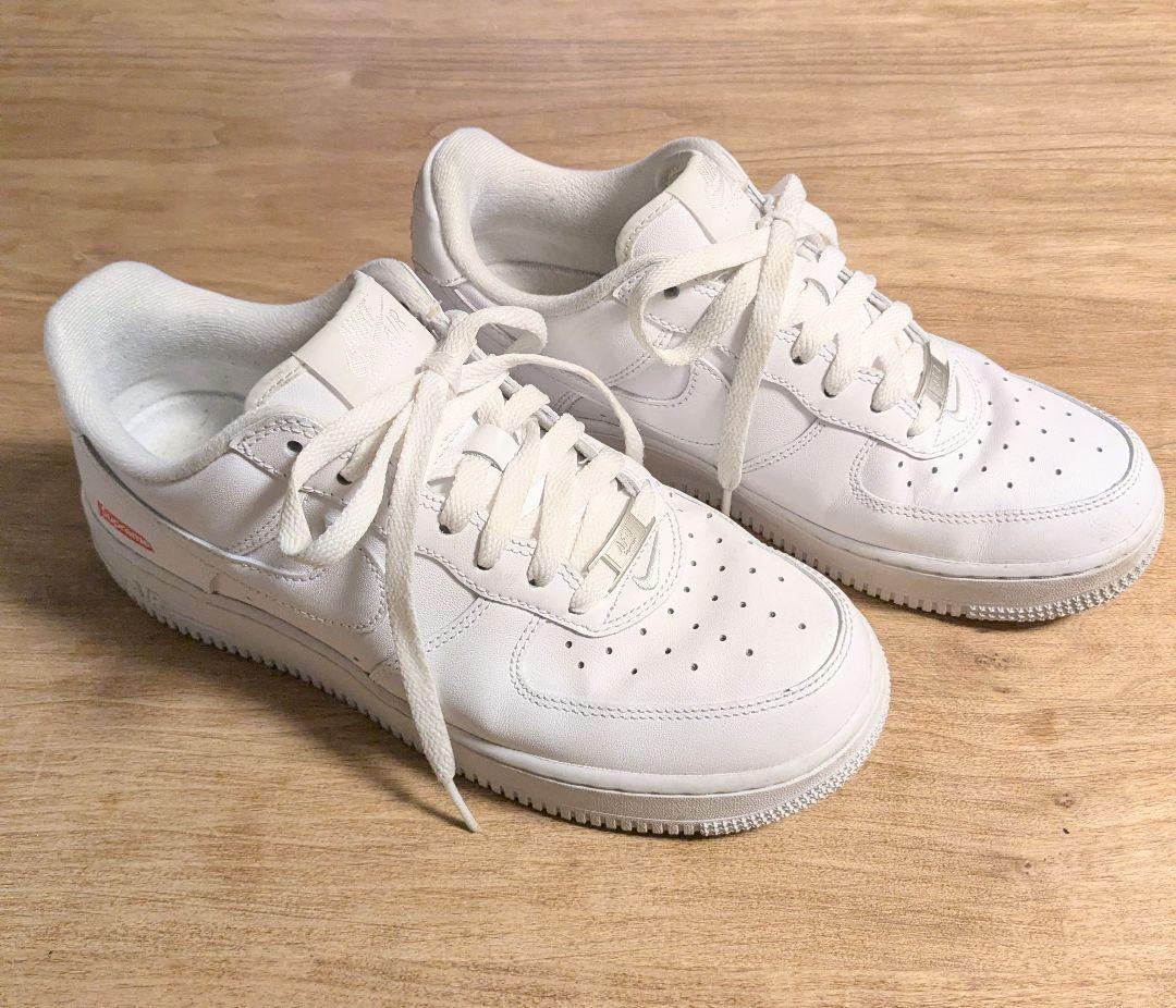 中古 SUPREME × NIKE AIR FORCE 1 LOW 白 25cm 中古 SUPREME × NIKE AIR FORCE 1 LOW 白 25cm