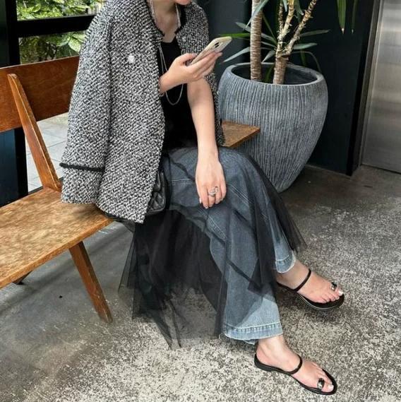 LOUNGEDRESS（ラウンジドレス）の「ライトツイードジャケット