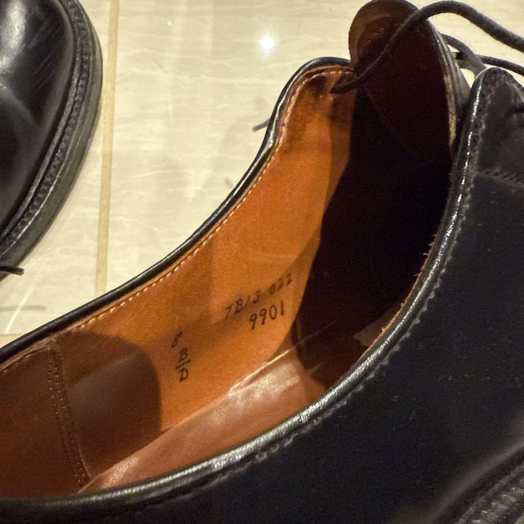Alden ブラック レースアップシューズ