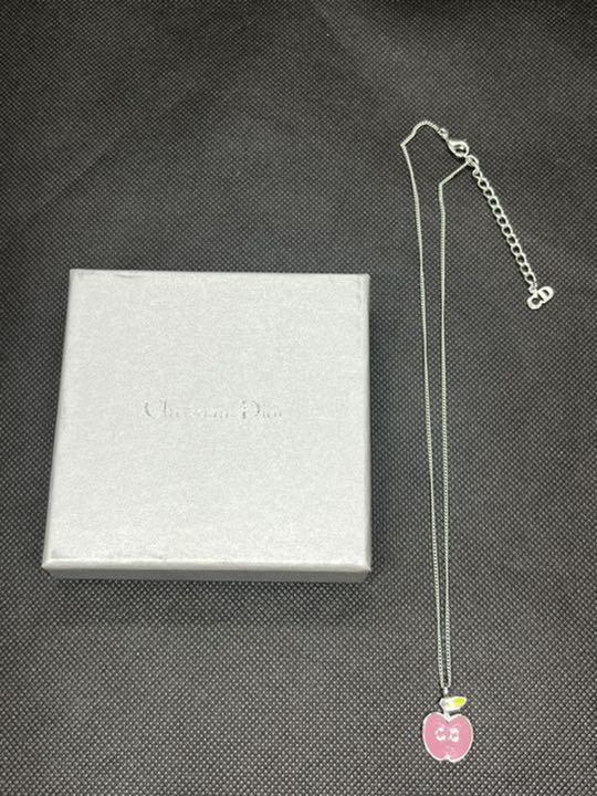 シルバー アップルモチーフ