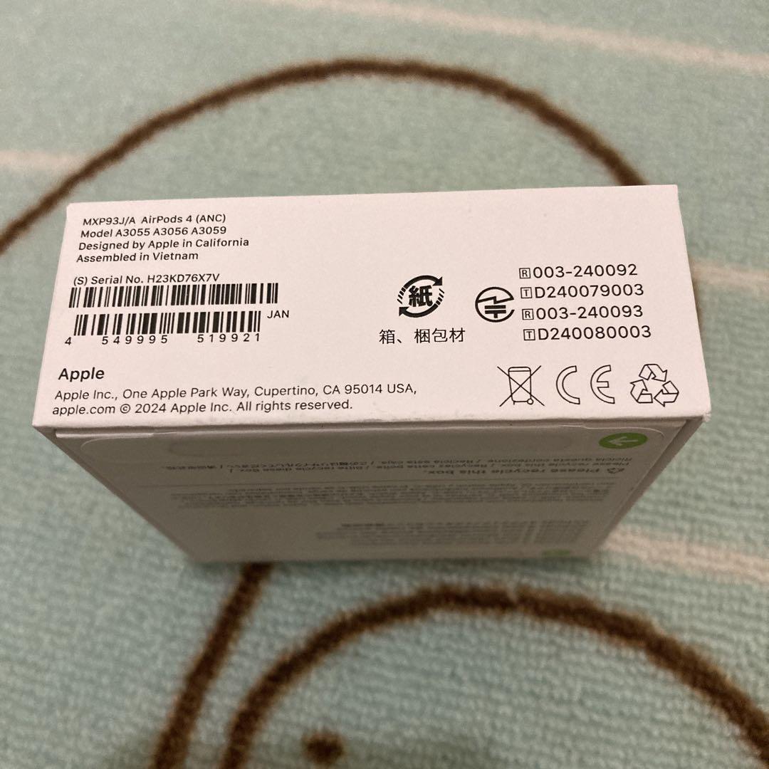 Apple AirPods 4 (ANC) 本体 Apple AirPods 4 (ANC) 本体