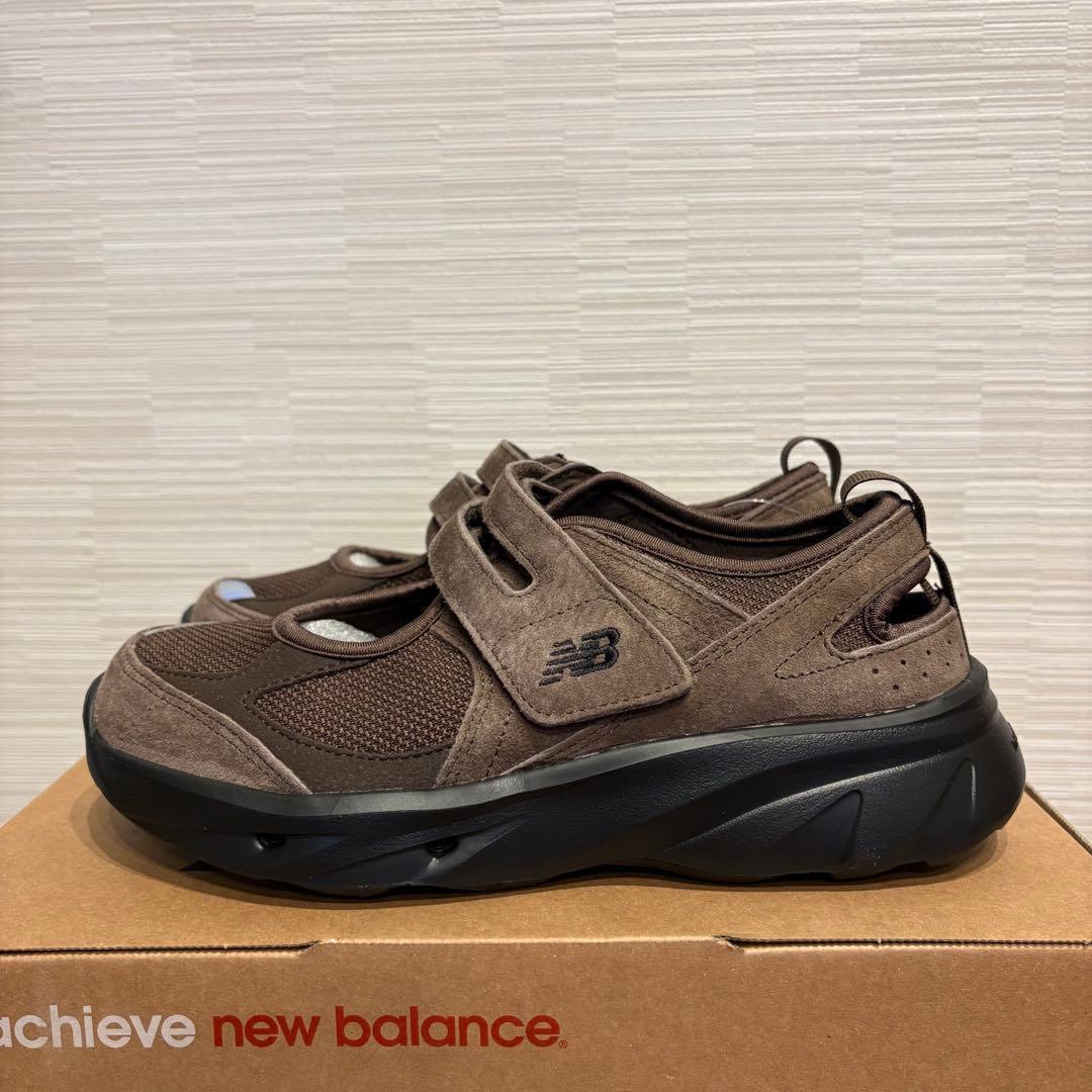 【韓国限定】新品未使用 ニューバランスブリーズ 希少なブラウン24cm 【韓国限定】新品未使用 ニューバランスブリーズ 希少なブラウン24cm
