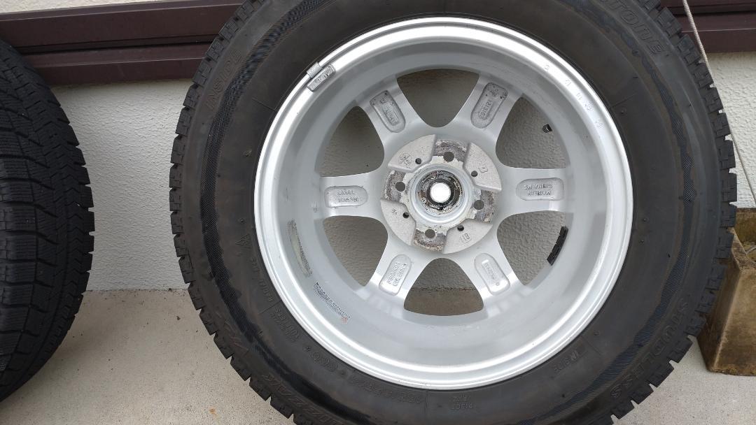 アクア　AQUA　スタッドレス　ブリヂストン　VRX　185/65R14