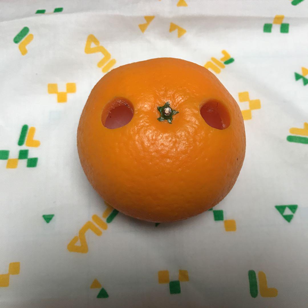ミカンのペン立て