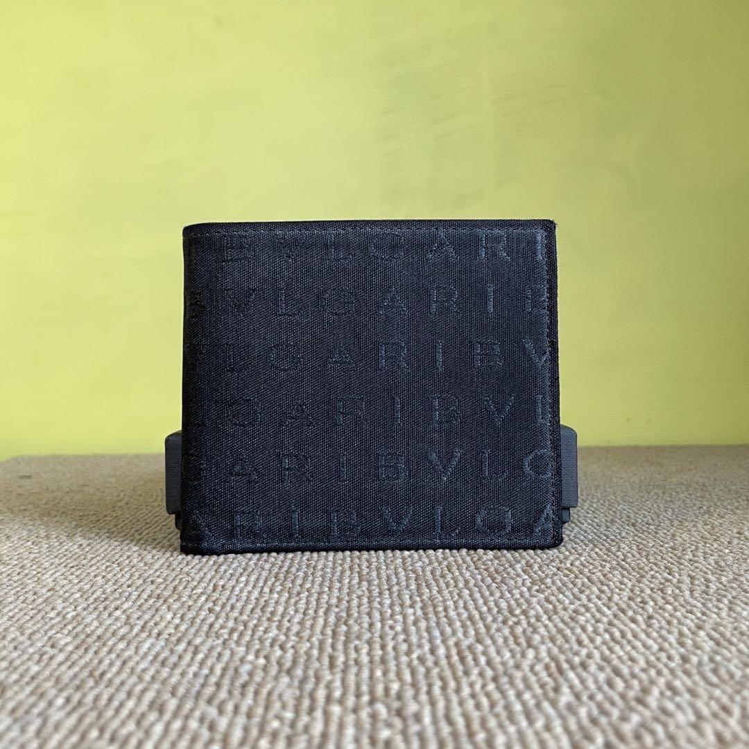 正規品⭐️極美品⭐️BVLGARI ブルガリ　男女兼用　コンパクト　二つ折り財布