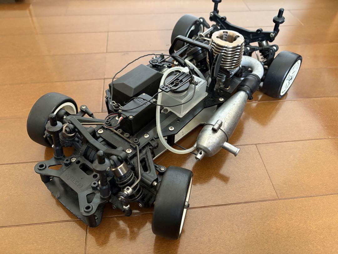 京商 エンジン ラジコンカー V-ONE
