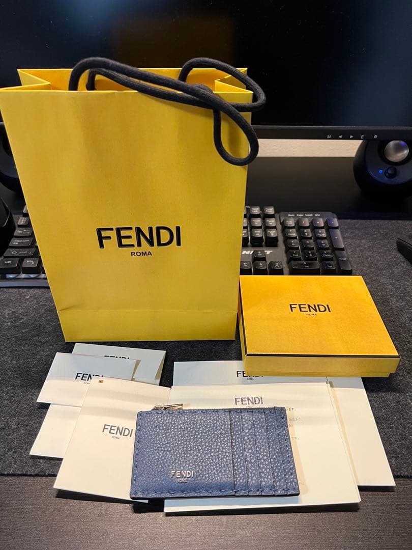 FENDI セレリア カードケース 美品