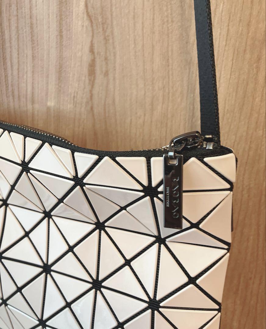 ISSEYMIYAKE バオバオイッセイミヤケショルダーバッグ